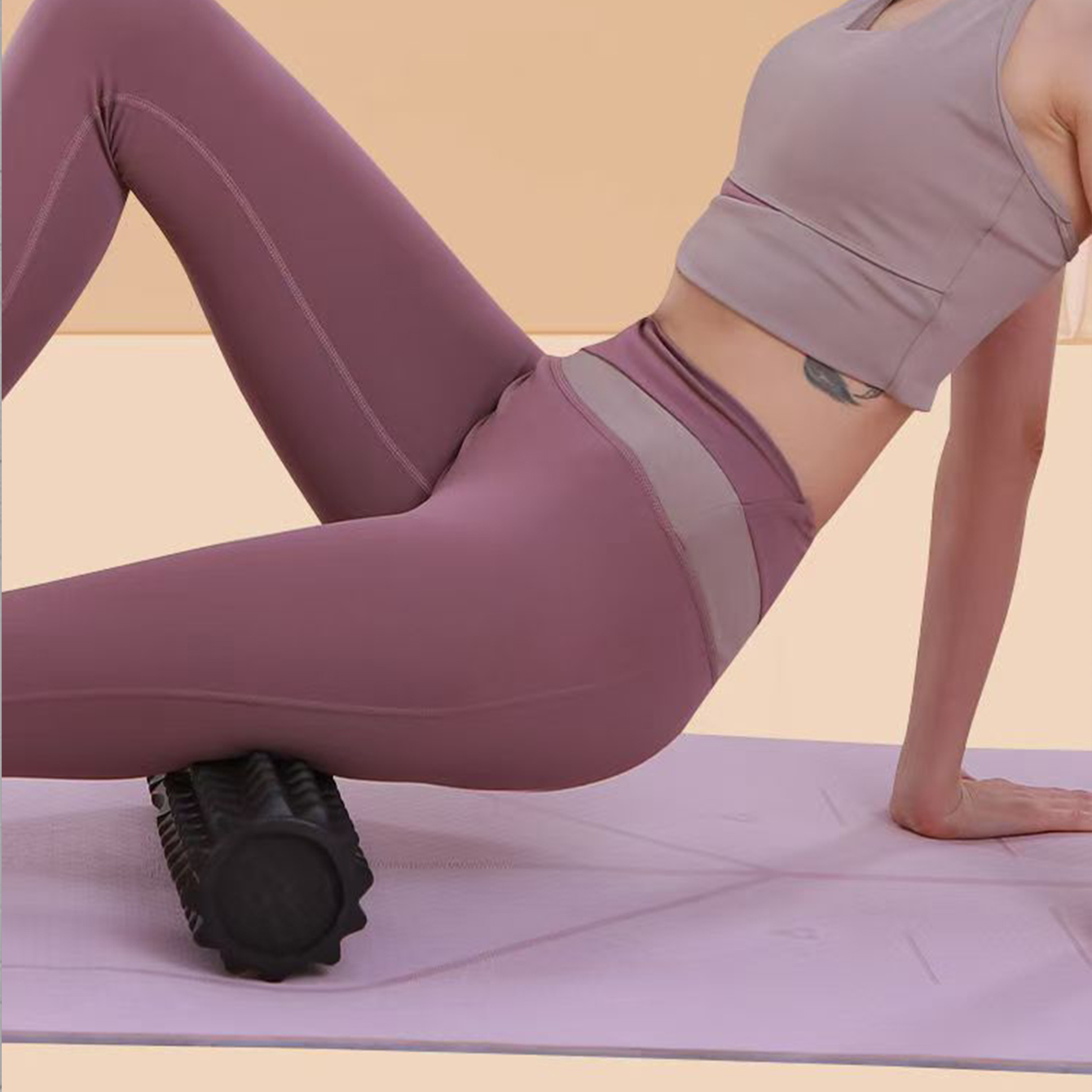 مجموعة أسطوانة تدليك من الفوم  - مراجعة Vibrating Foam Roller وسعره
